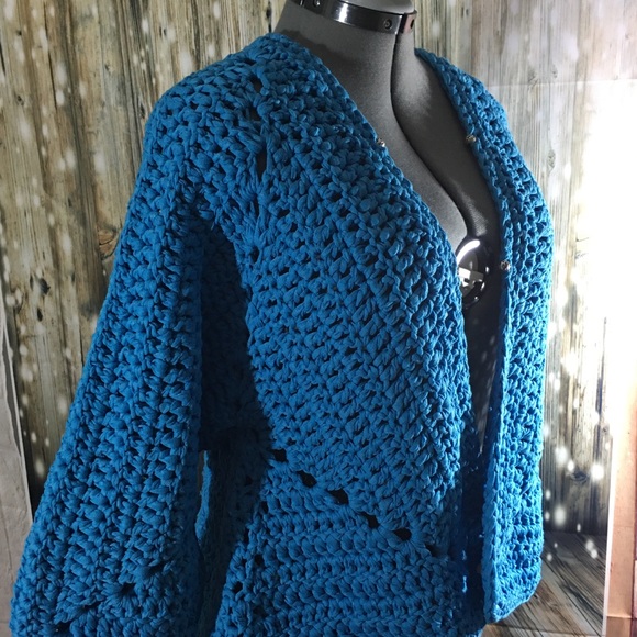 NEW Sweater/Hat Set (2-piece set) - Picture 4 of 12